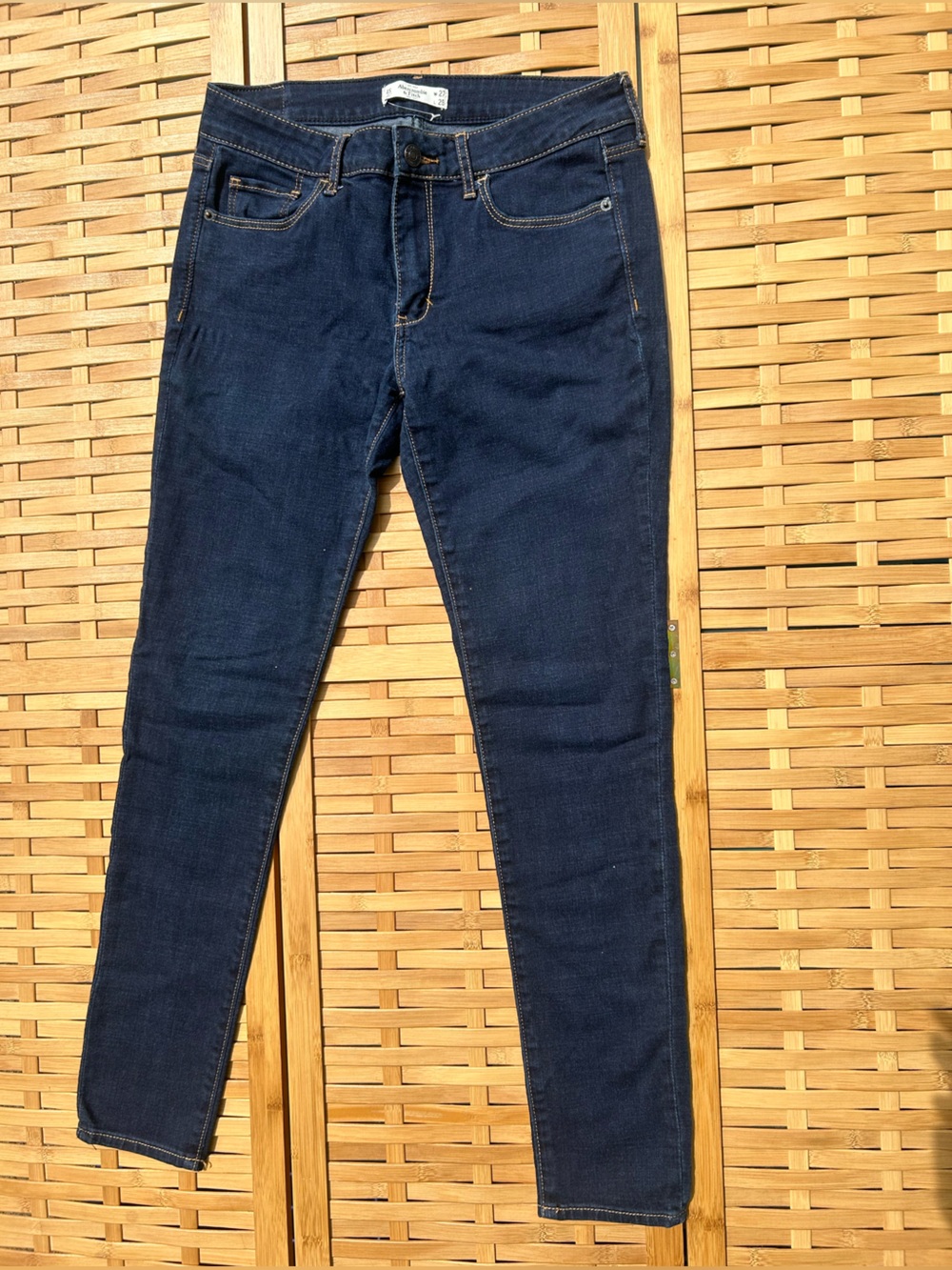 Abercrombie & Fitch Dark Blue Women's Jeans